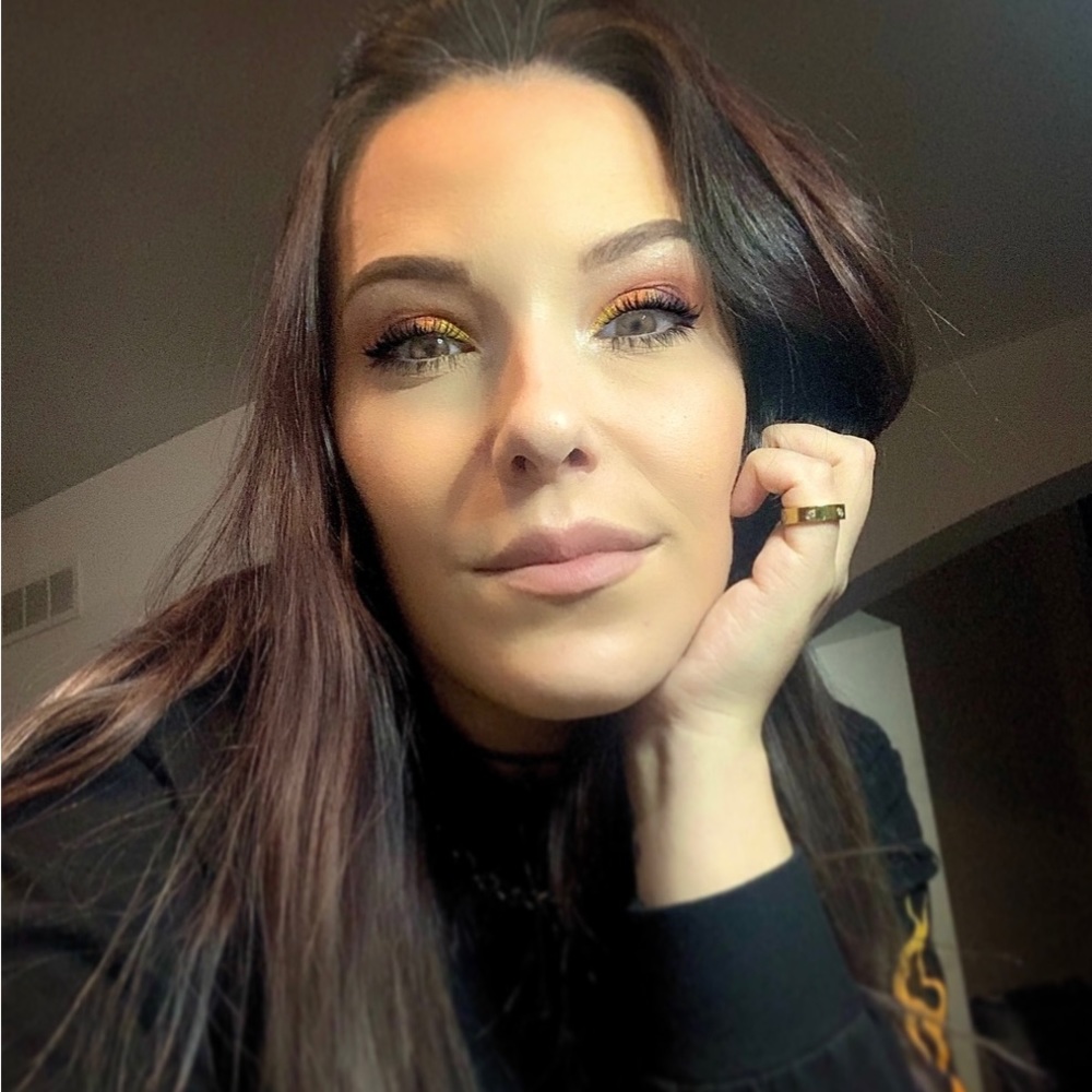 🐾🖤 Meet Your Seller 🖤🐾